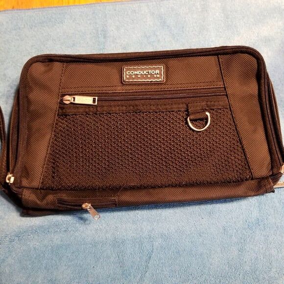 Conductor Series CD carrying case - Picture 1 of 8